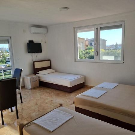 באר Apartmani Ani מראה חיצוני תמונה