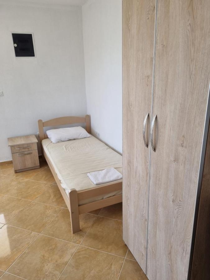 באר Apartmani Ani מראה חיצוני תמונה