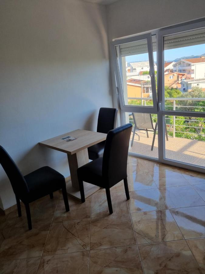 באר Apartmani Ani מראה חיצוני תמונה