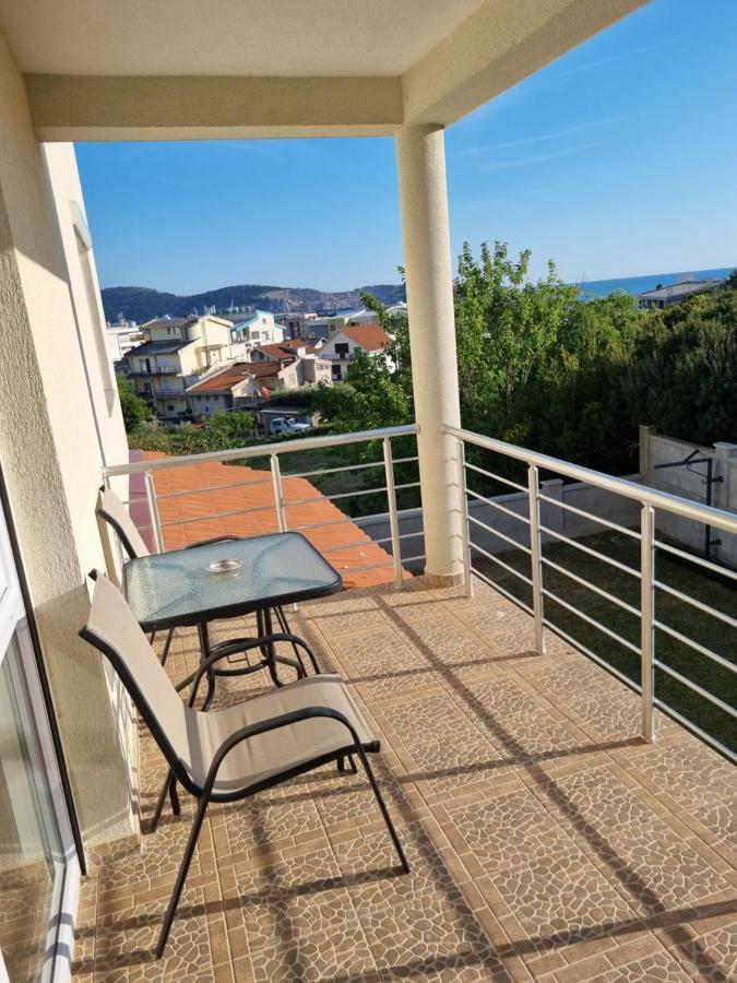 באר Apartmani Ani מראה חיצוני תמונה