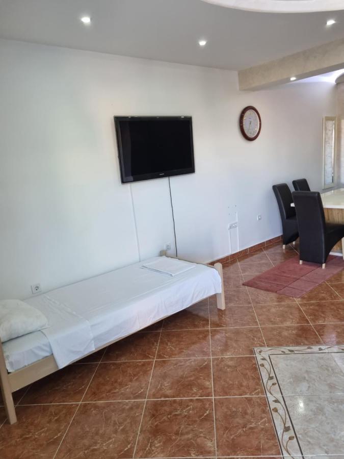 באר Apartmani Ani מראה חיצוני תמונה