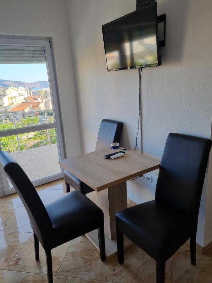 באר Apartmani Ani מראה חיצוני תמונה