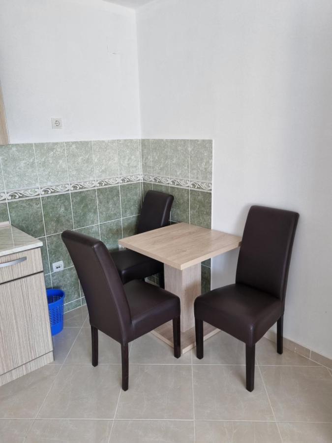באר Apartmani Ani מראה חיצוני תמונה