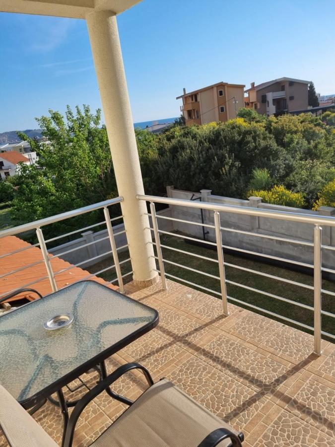 באר Apartmani Ani מראה חיצוני תמונה