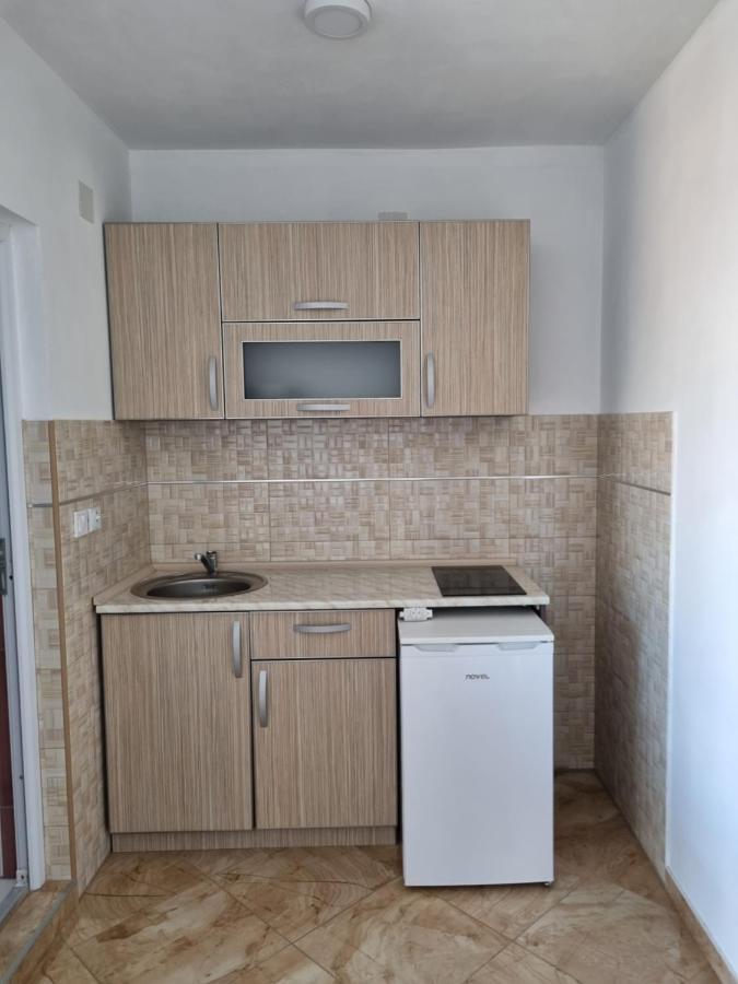 באר Apartmani Ani מראה חיצוני תמונה